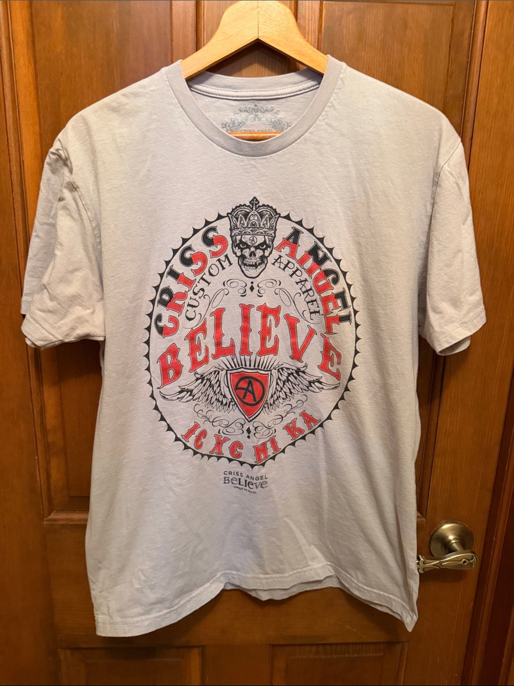Criss Angel "Believe" Graphic Crewneck T-Shirt - Light Gray